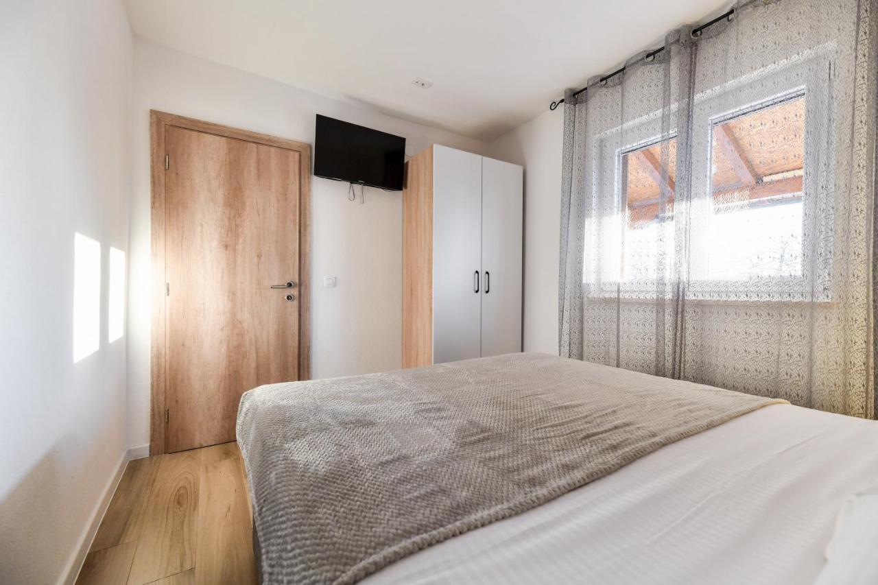 Zen Promona Villa Puljane Kültér fotó